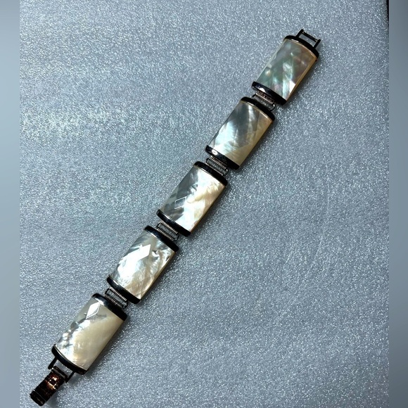 Vintage Sterling Silver Mother of Pearl Link Bracelet